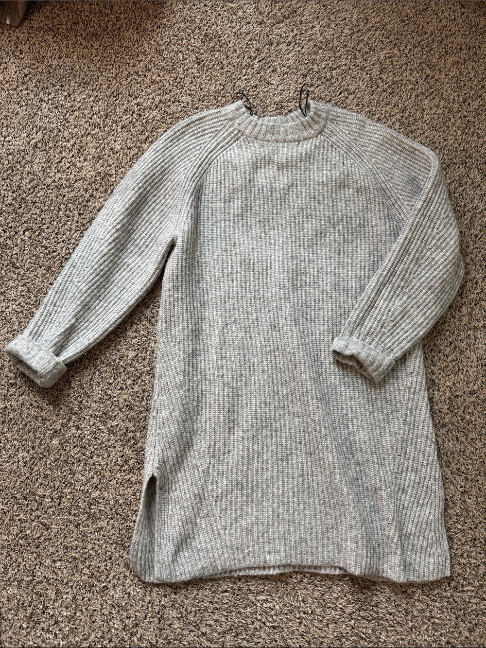 H&M Heather Gray Ribbed Crewneck Tunic Sweater